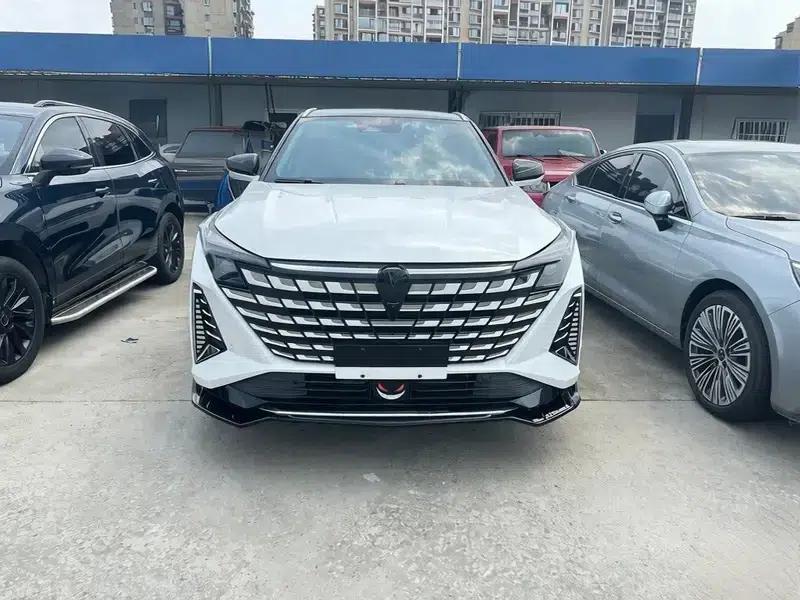 Changan UNI-Z 2025 1.5T DCT Premium Edition — миниатюра 2