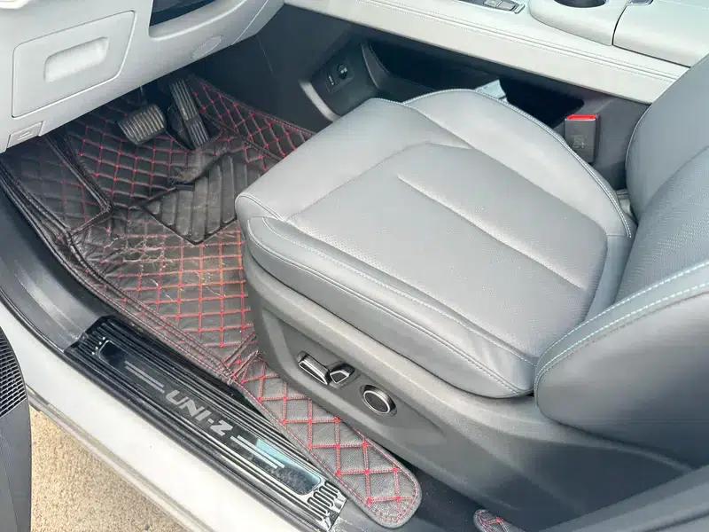 Changan UNI-Z 2025 1.5T DCT Premium Edition — миниатюра 22