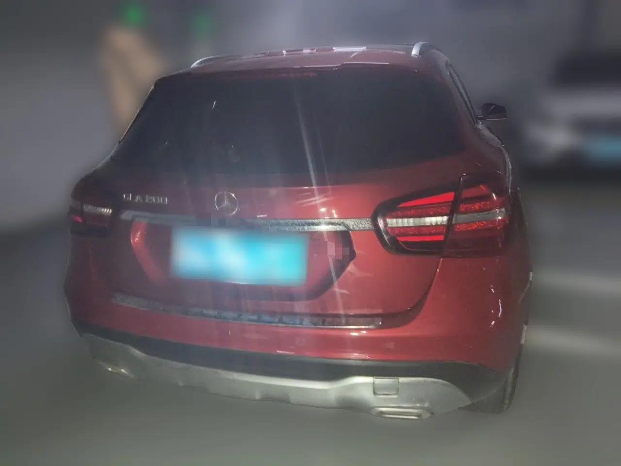 Mercedes-Benz GLA 2018 GLA 200 Fashion Model — миниатюра 5