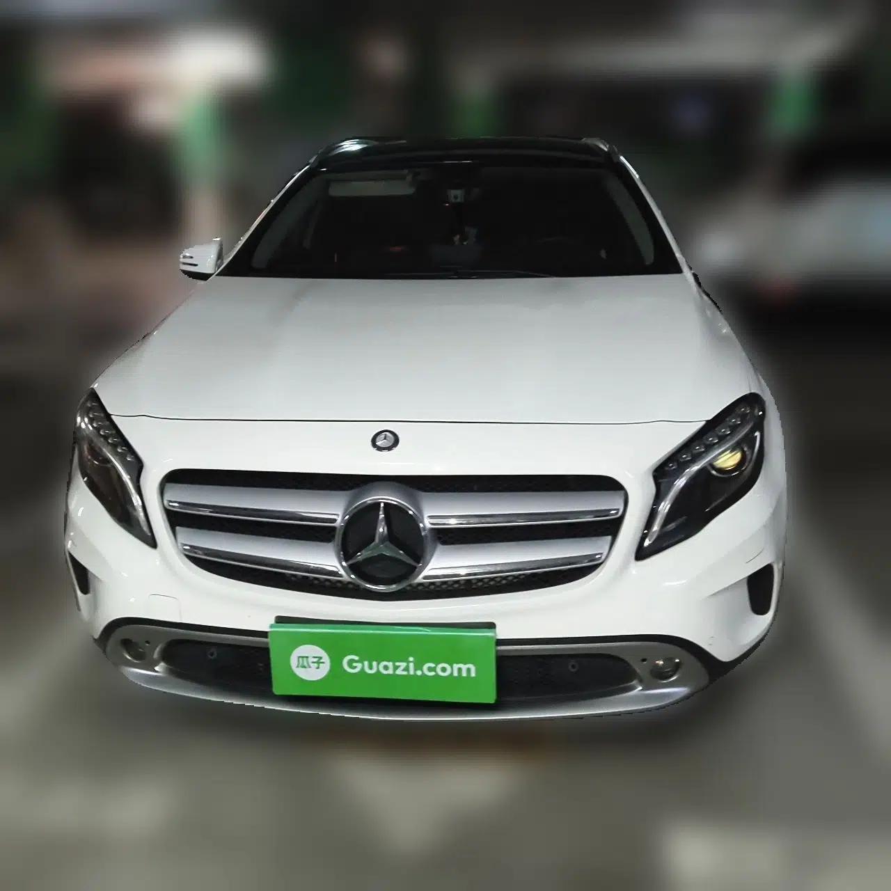 Mercedes-Benz GLA 2016 GLA 200 Fashion Model — миниатюра 2