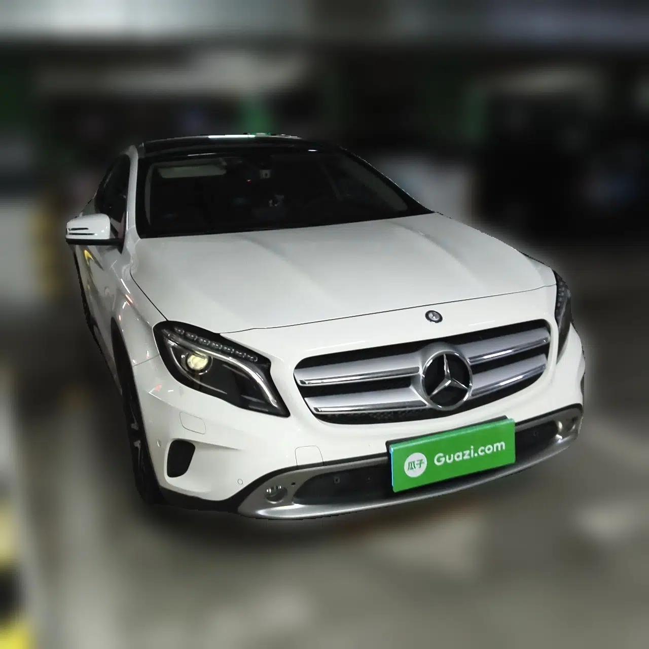 Mercedes-Benz GLA 2016 GLA 200 Fashion Model — миниатюра 3