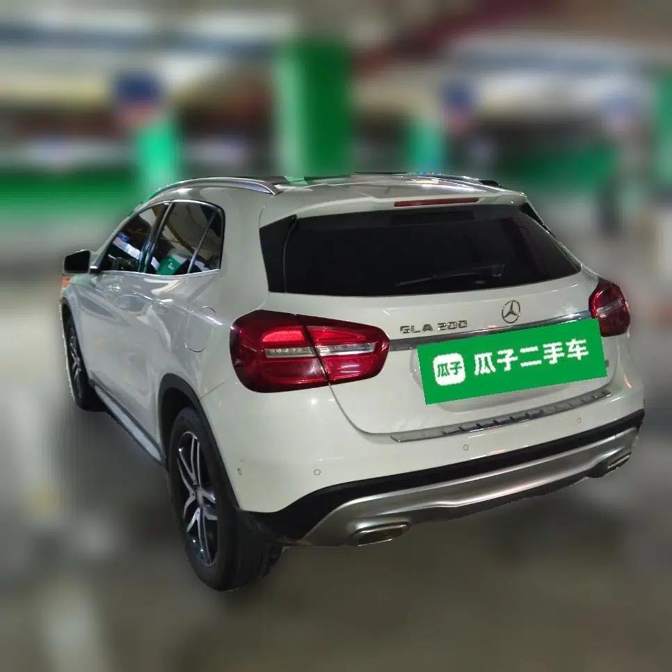 Mercedes-Benz GLA 2016 GLA 200 Fashion Model — миниатюра 4