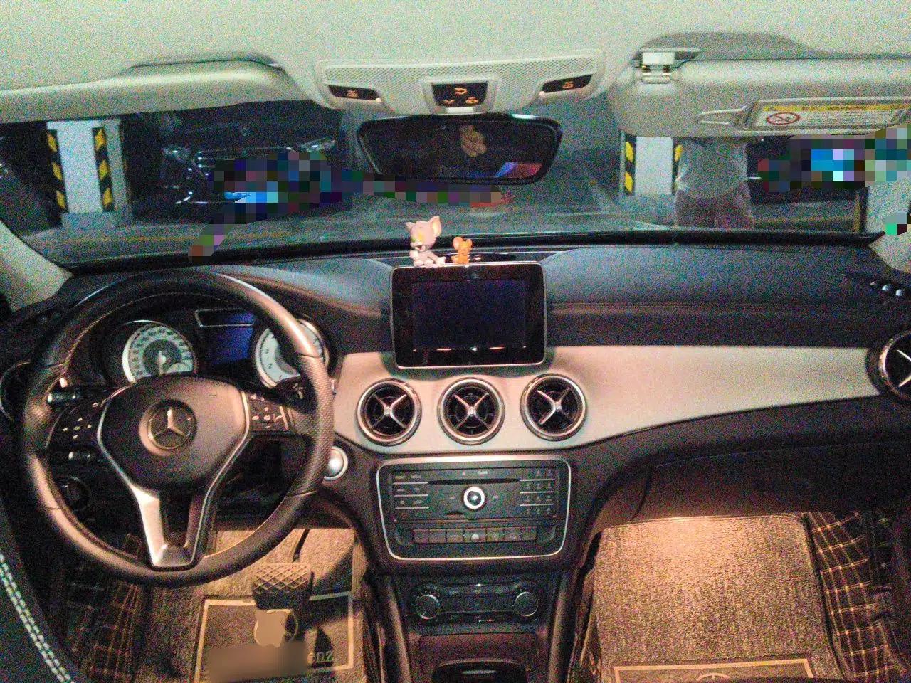 Mercedes-Benz GLA 2016 GLA 200 Fashion Model — миниатюра 9