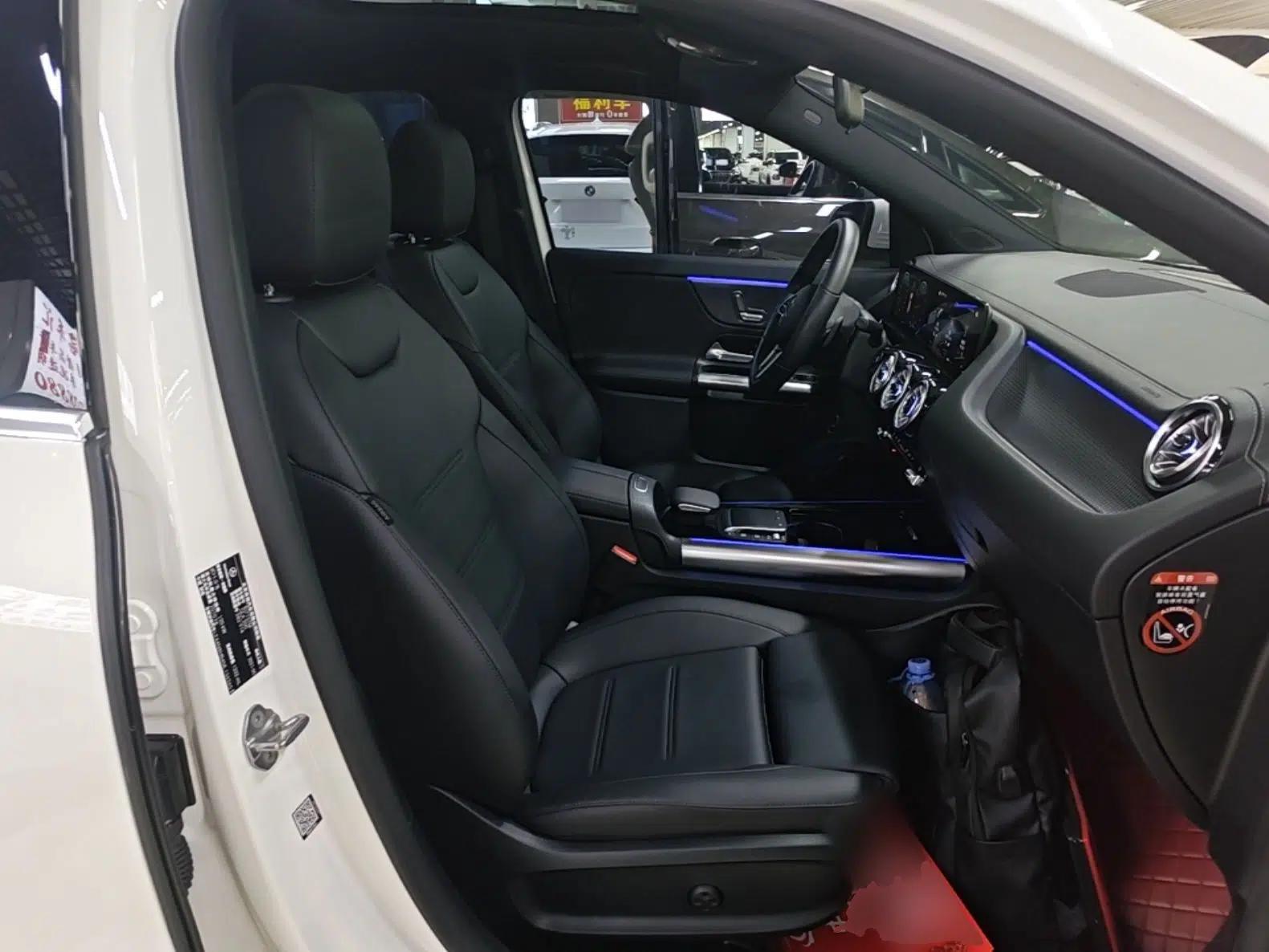 Mercedes-Benz GLA 2020 GLA 200 — миниатюра 19