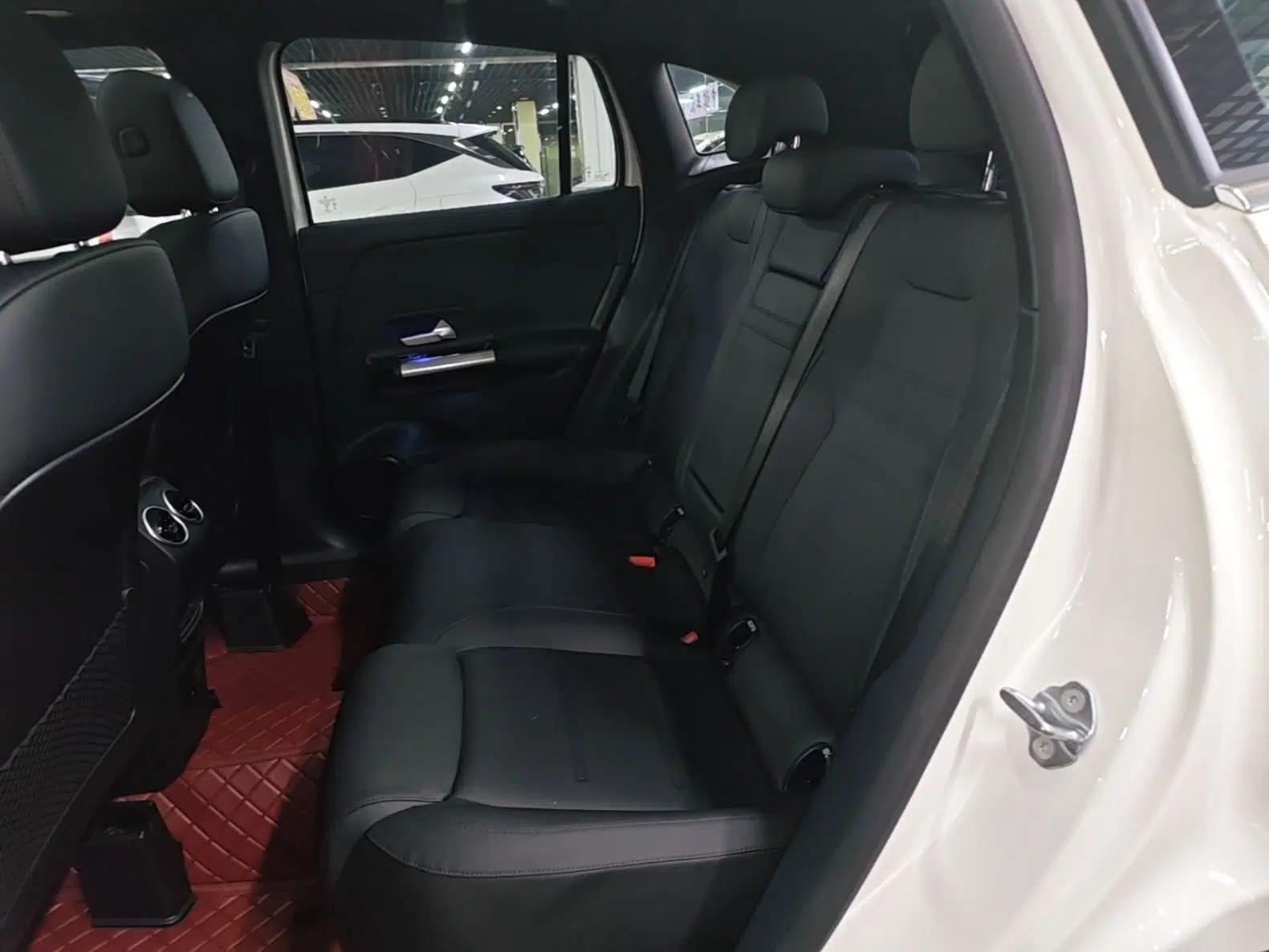 Mercedes-Benz GLA 2020 GLA 200 — миниатюра 20