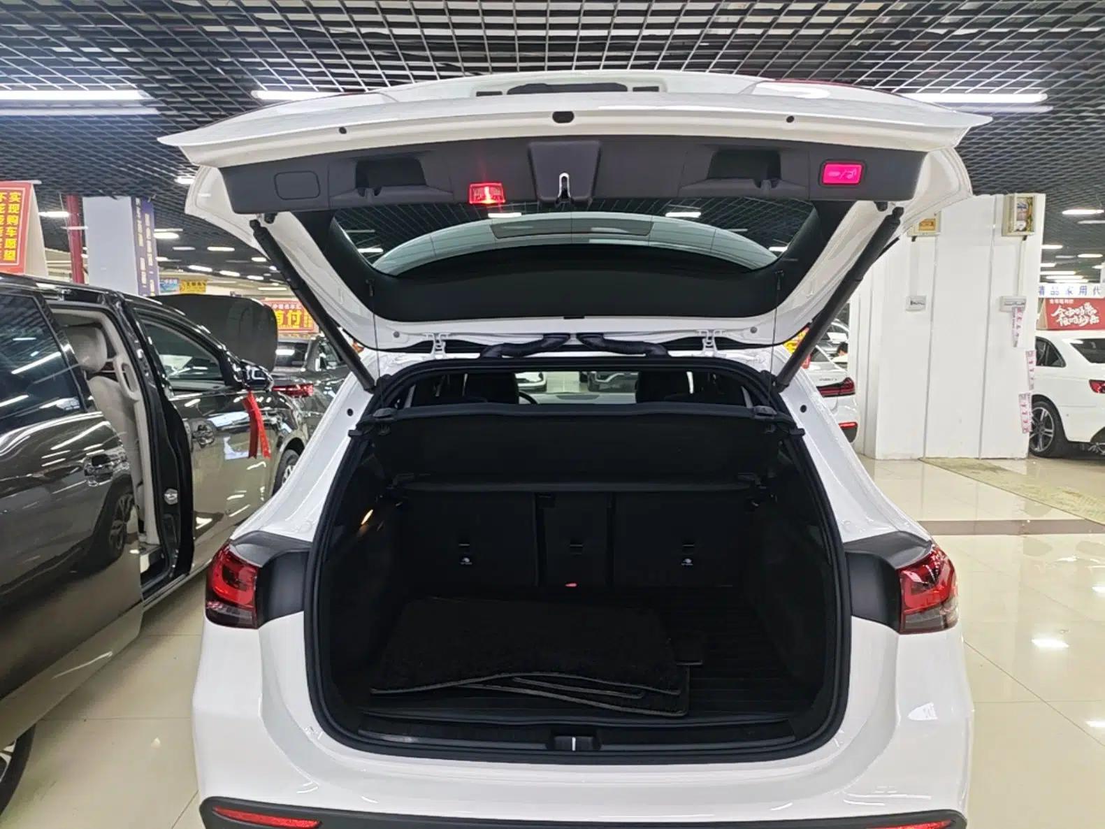 Mercedes-Benz GLA 2020 GLA 200 — миниатюра 22