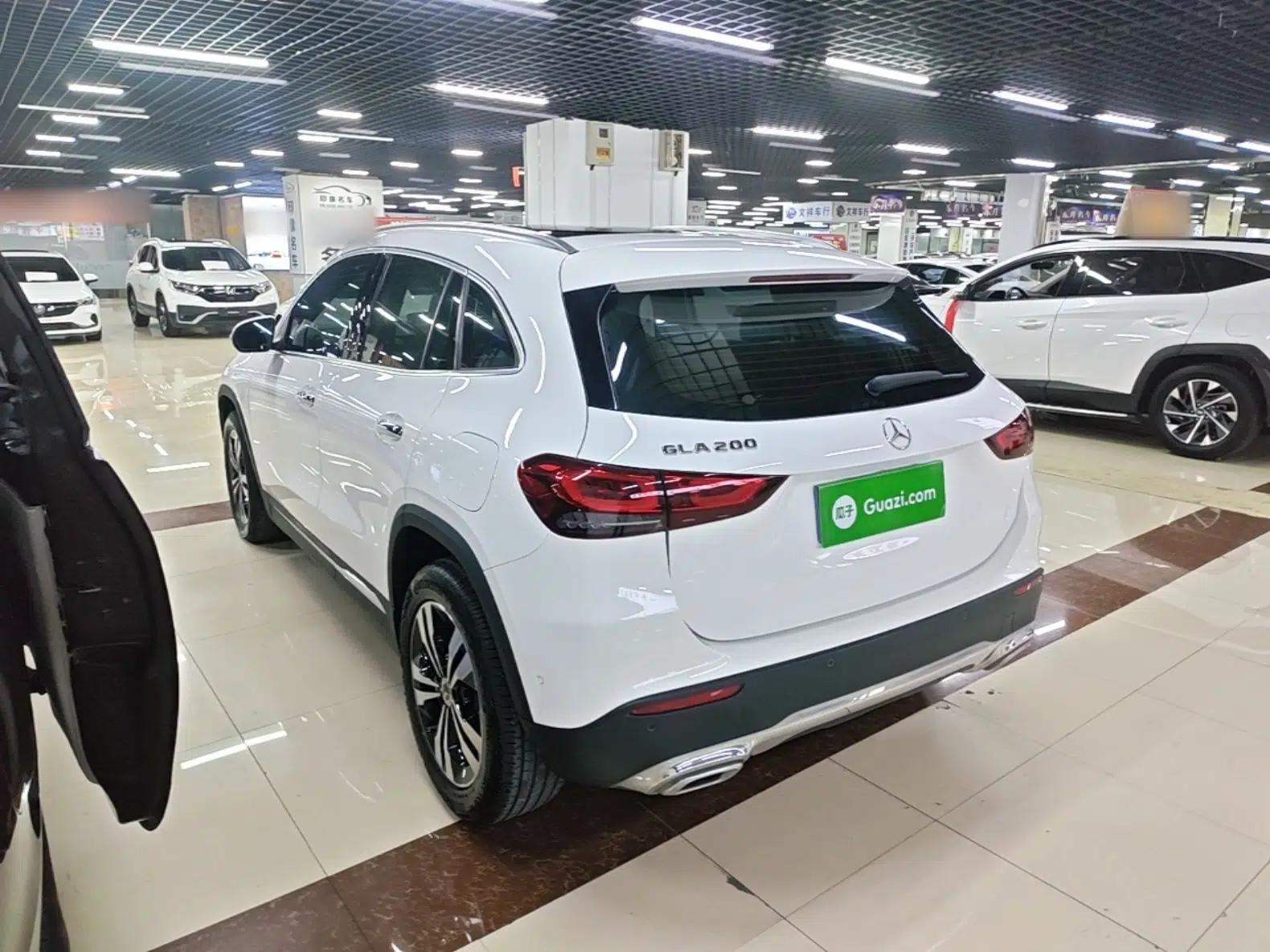 Mercedes-Benz GLA 2020 GLA 200 — миниатюра 4