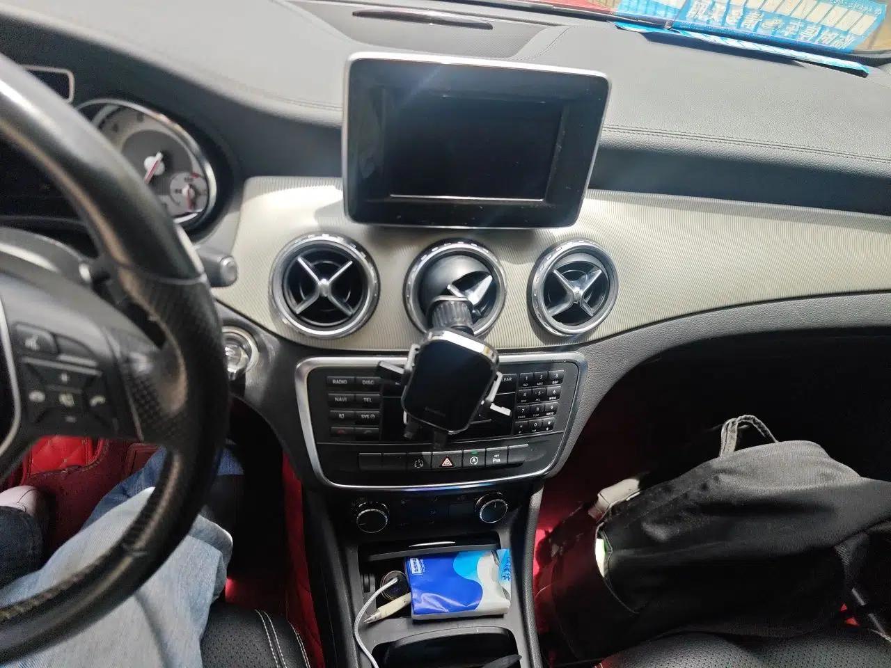 Mercedes-Benz GLA 2015 GLA 200 Fashion Model — миниатюра 13