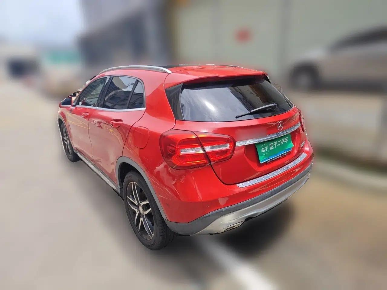 Mercedes-Benz GLA 2015 GLA 200 Fashion Model — миниатюра 4