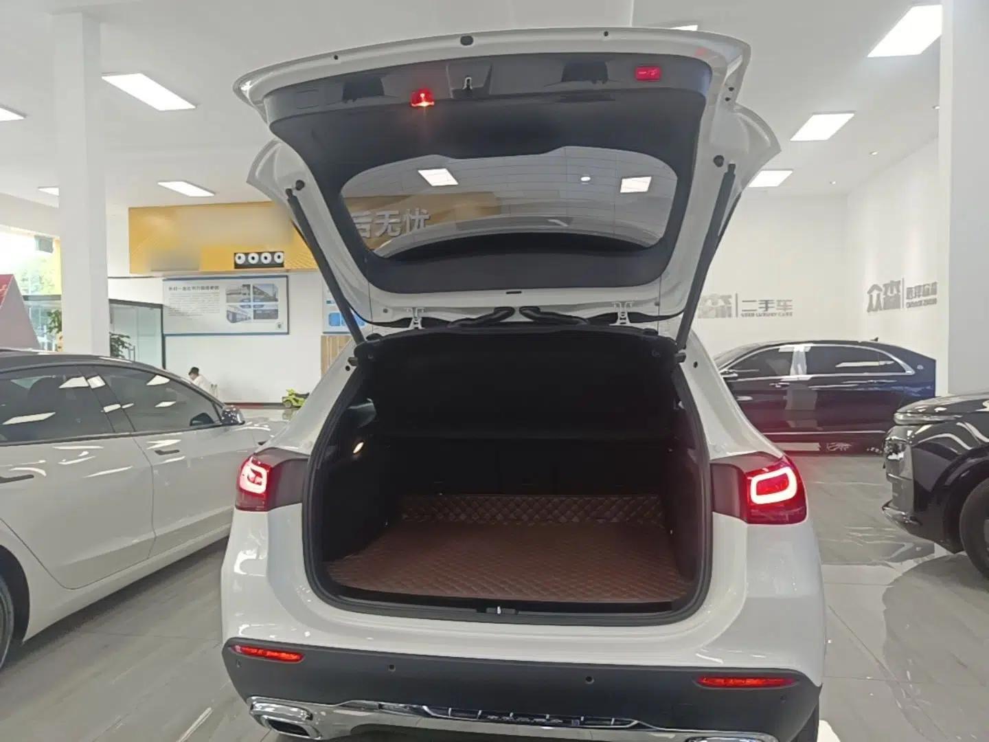 Mercedes-Benz GLA 2020 GLA 200 — миниатюра 22