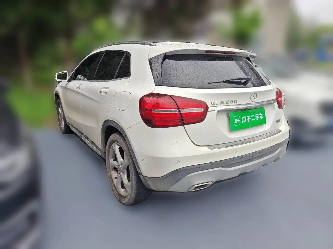 Mercedes-Benz GLA 2017 GLA 200 Fashion Model — миниатюра 4