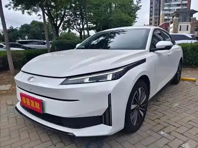 Changan Qiyuan A05 2025 Model - Truly Delicious Edition 70 Superior Type