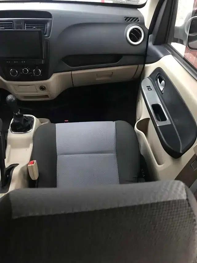 Ruixing M80 2019 Model 1.5L Basic 4-Seat Single Oven Air Conditioning National VI Flat Top Rear Hatchback DAM15KR — миниатюра 6
