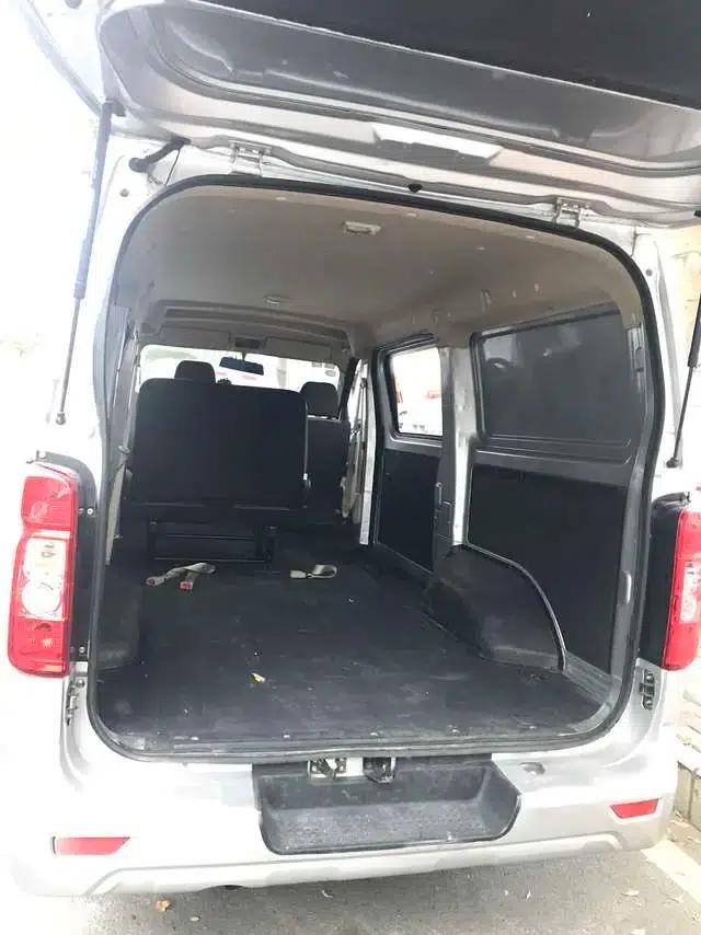 Ruixing M80 2019 Model 1.5L Basic 4-Seat Single Oven Air Conditioning National VI Flat Top Rear Hatchback DAM15KR — миниатюра 10