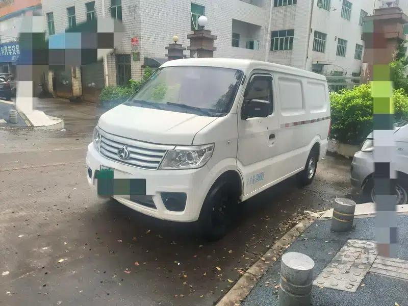 Changan Star 9 EV 2019 EV260 Van Standard Edition — миниатюра 1