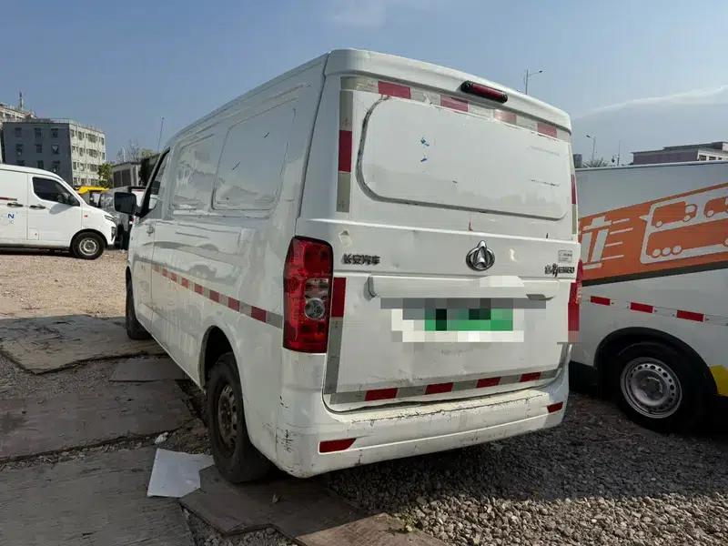 Ruixing EM60 2021 Low-Power EV Van — миниатюра 4