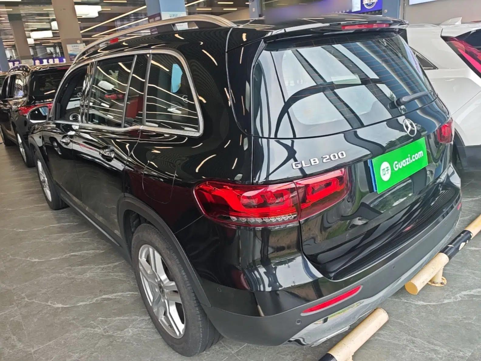 Mercedes-Benz GLB 2022 GLB 200 Dynamic Edition — миниатюра 13