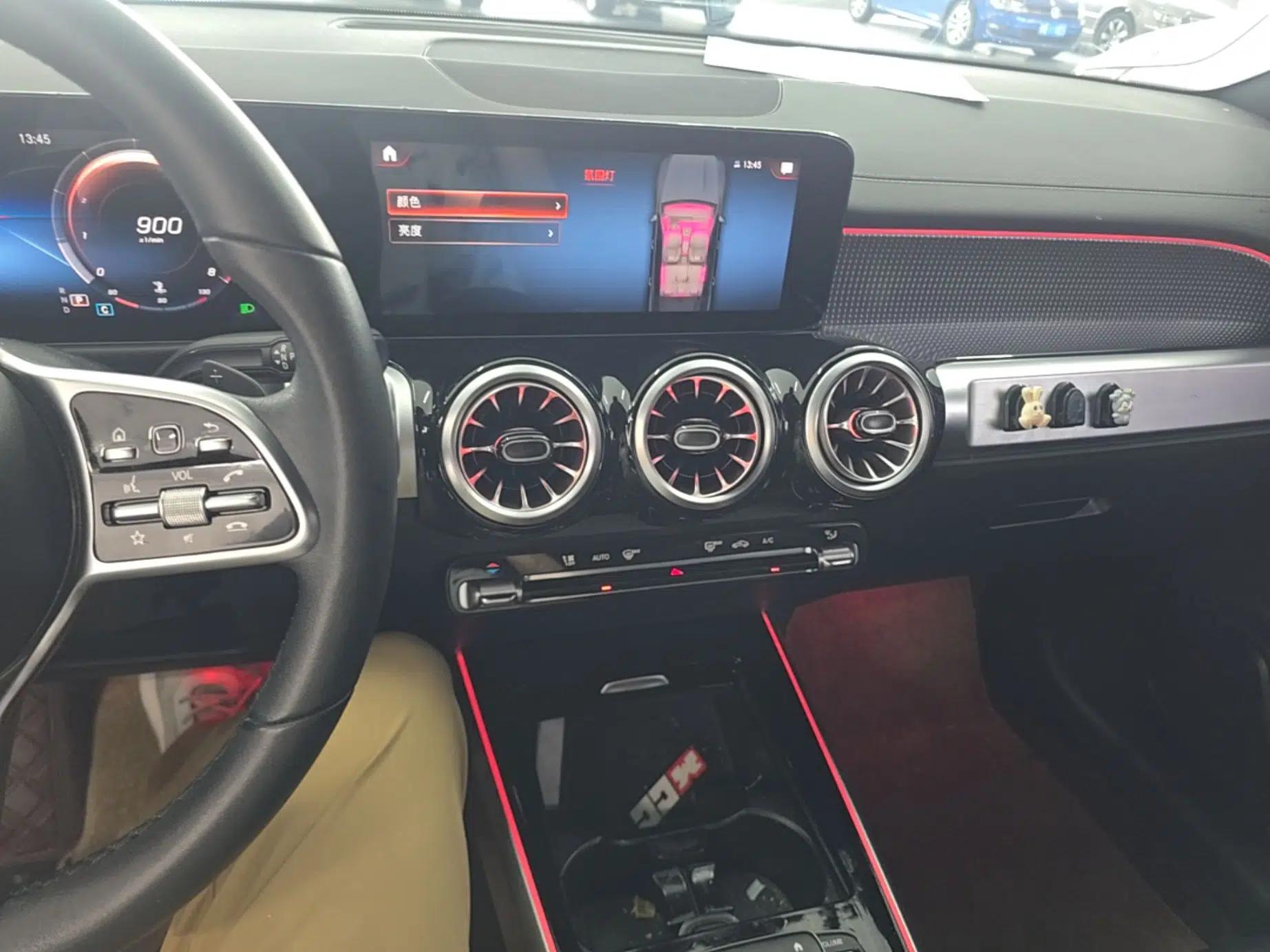 Mercedes-Benz GLB 2021 GLB 200 Dynamic Edition — миниатюра 15