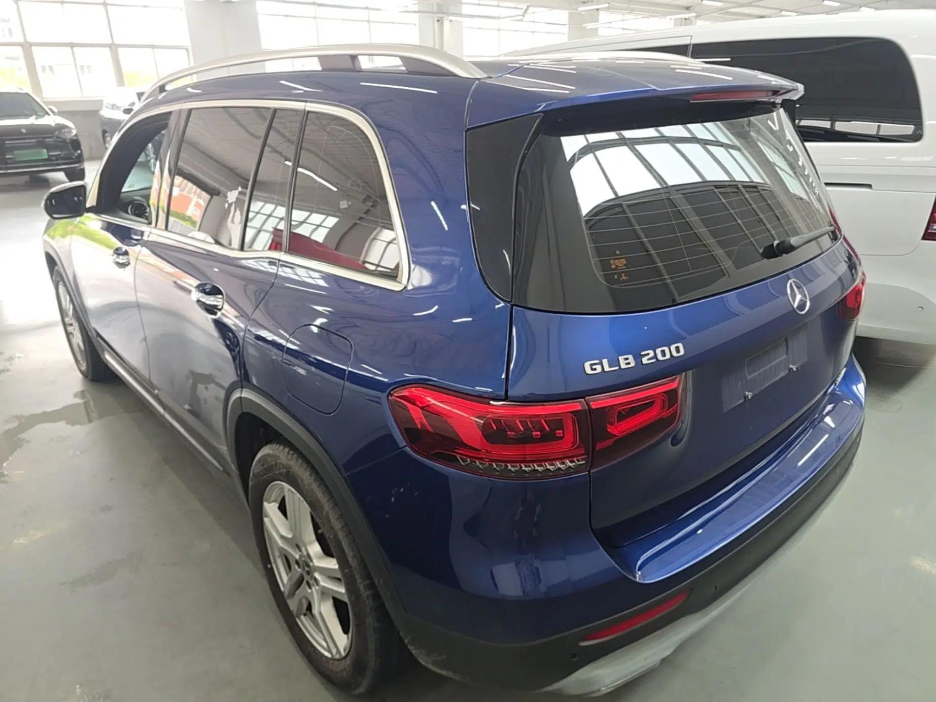 Mercedes-Benz GLB 2021 GLB 200 Dynamic Edition — миниатюра 4