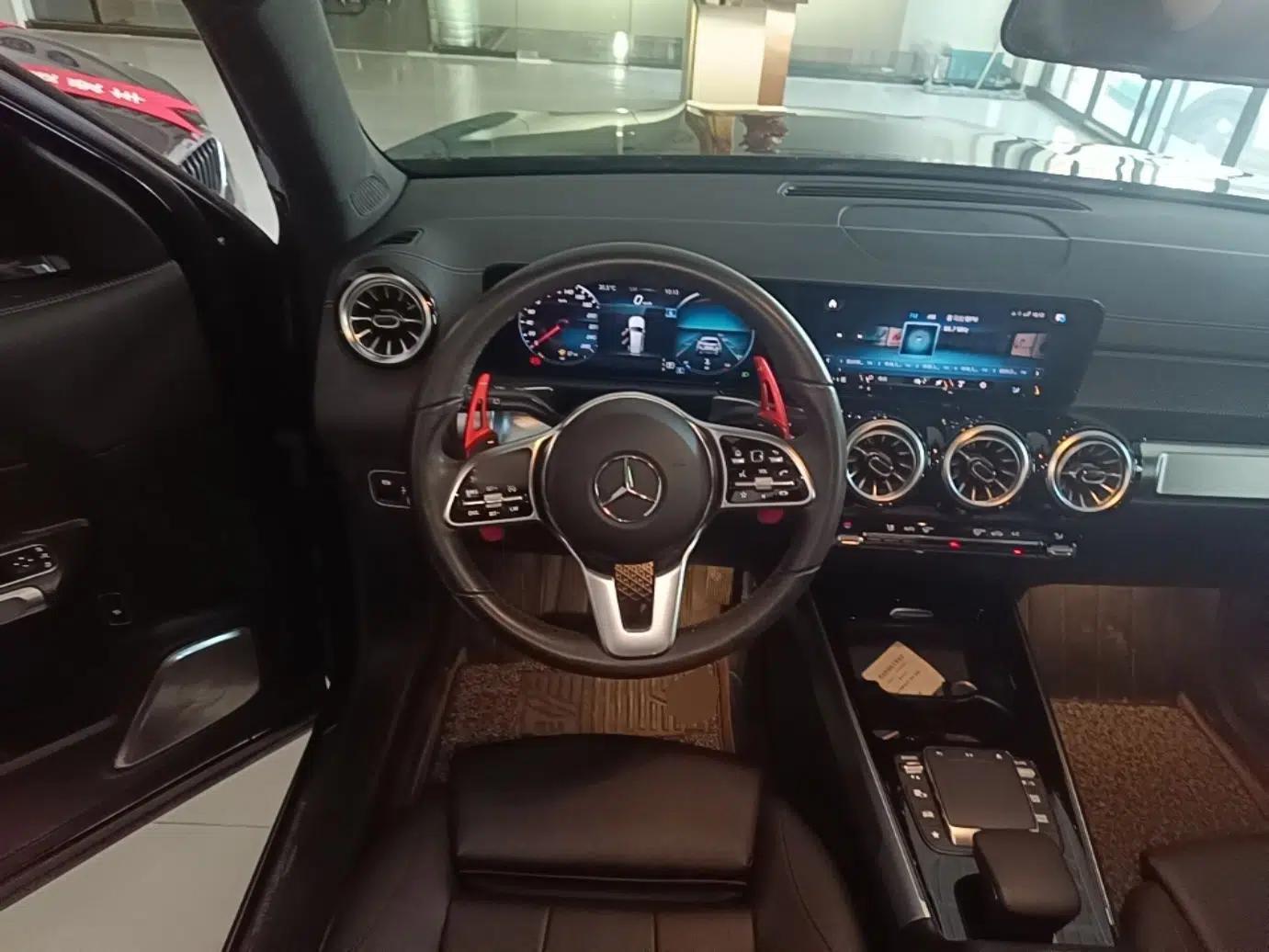 Mercedes-Benz GLB 2021 GLB 200 Dynamic Edition — миниатюра 13