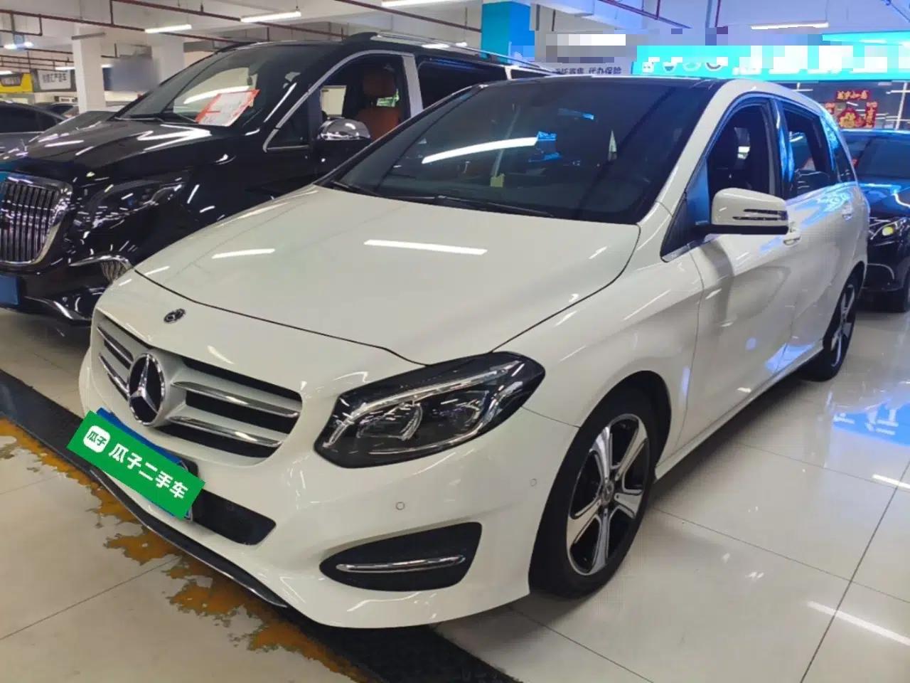 Mercedes-Benz B-Class 2019 B 200 Fashion Model — миниатюра 1