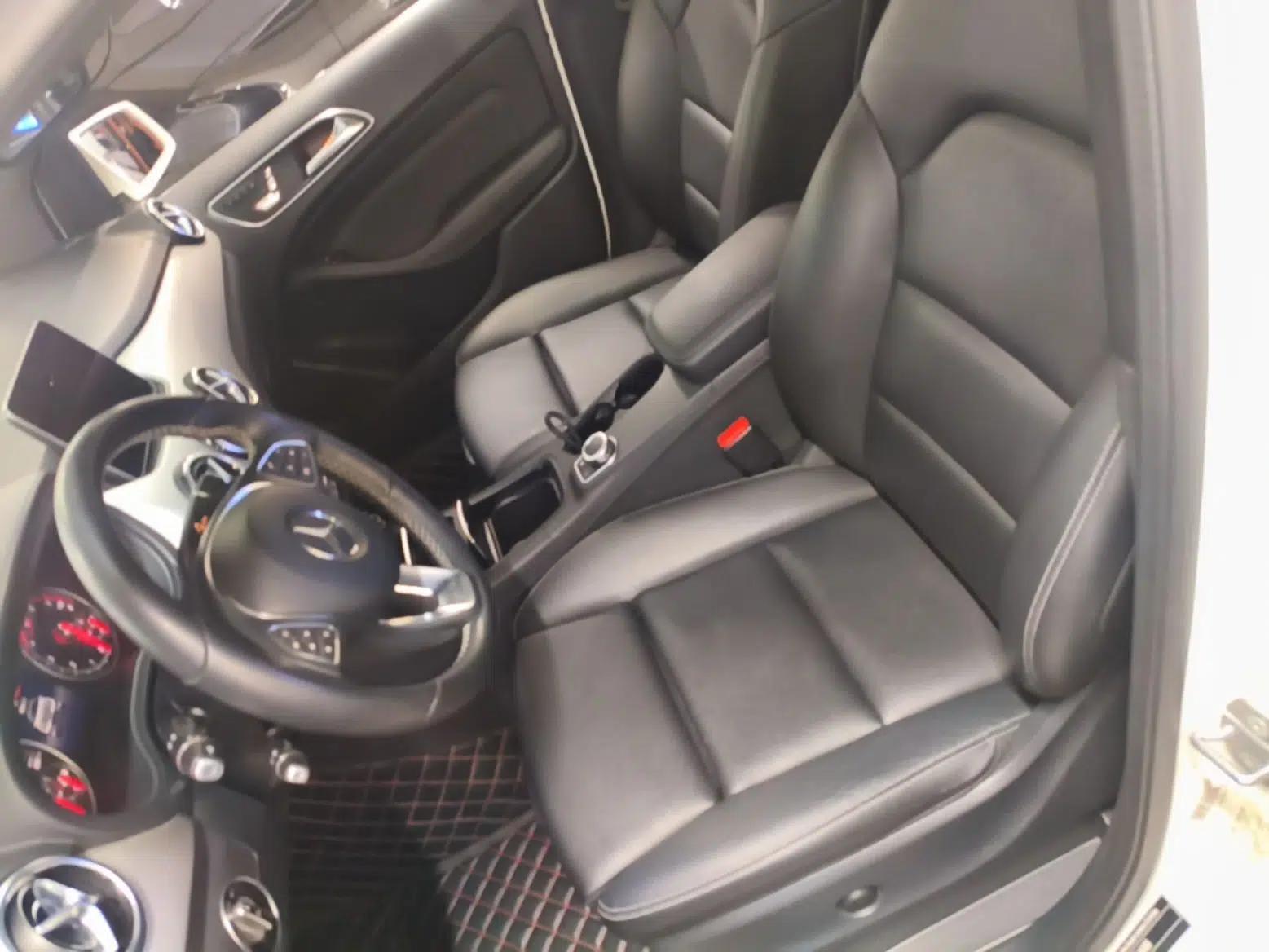 Mercedes-Benz B-Class 2019 B 200 Fashion Model — миниатюра 17