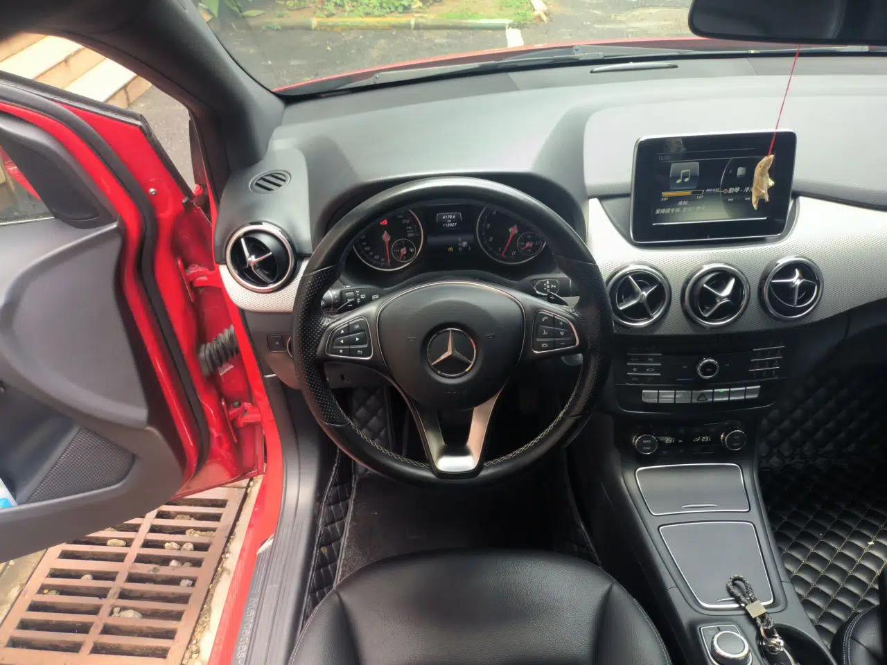 Mercedes-Benz B-Class 2015 B 200 Fashion Model — миниатюра 10