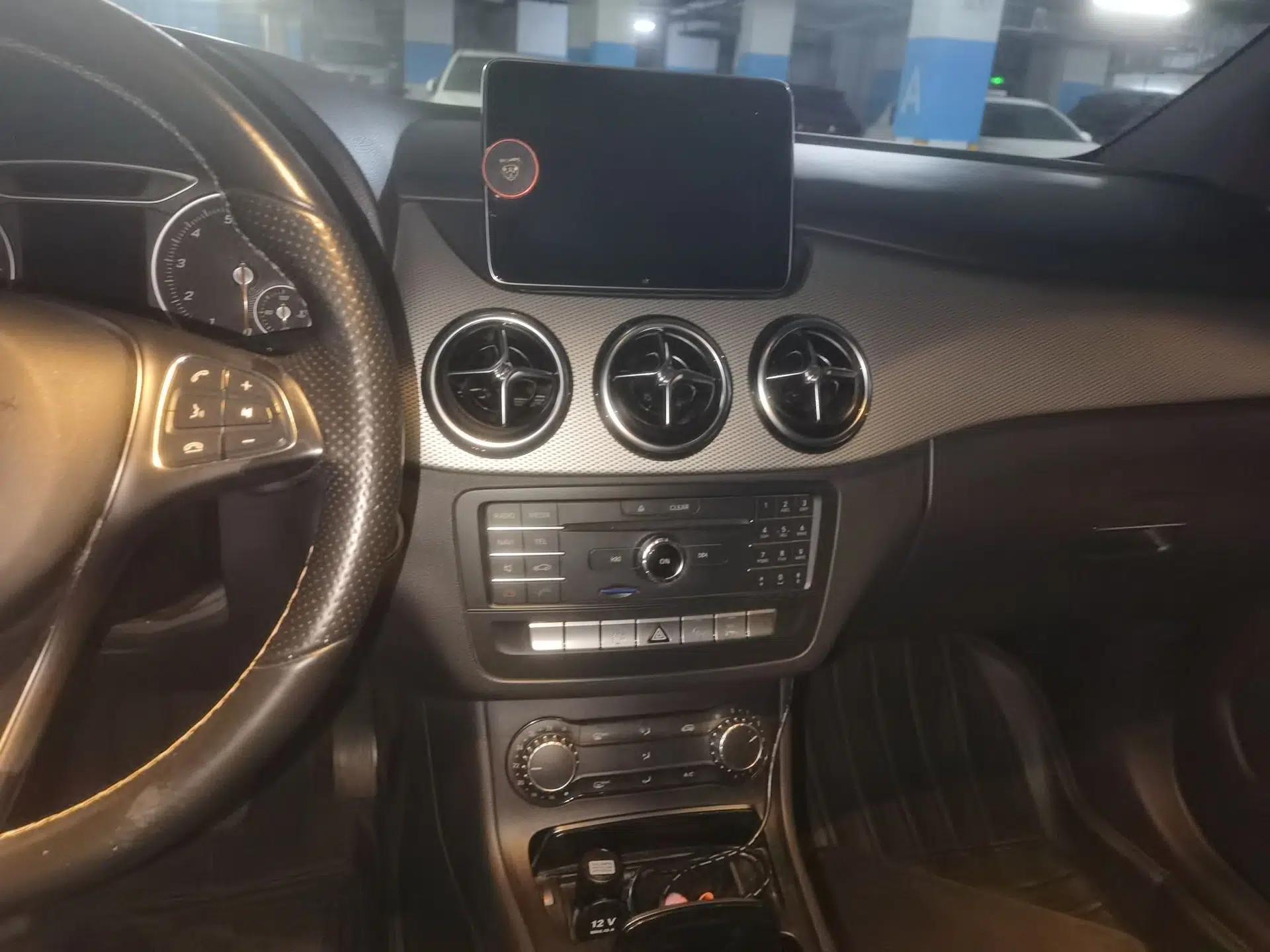 Mercedes-Benz B-Class 2015 B 200 Sport Edition — миниатюра 13