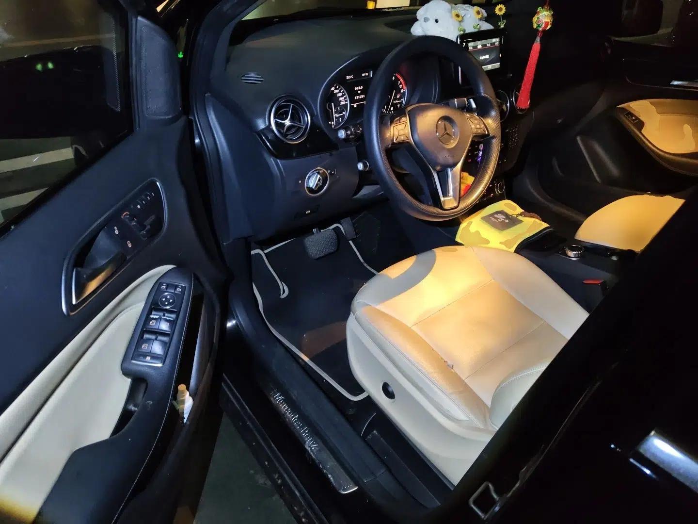 Mercedes-Benz B-Class 2012 B 180 — миниатюра 16