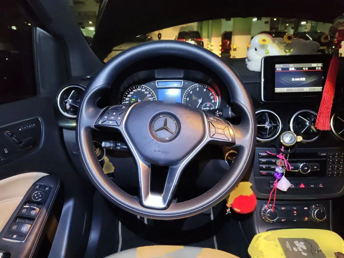 Mercedes-Benz B-Class 2012 B 180 — миниатюра 10