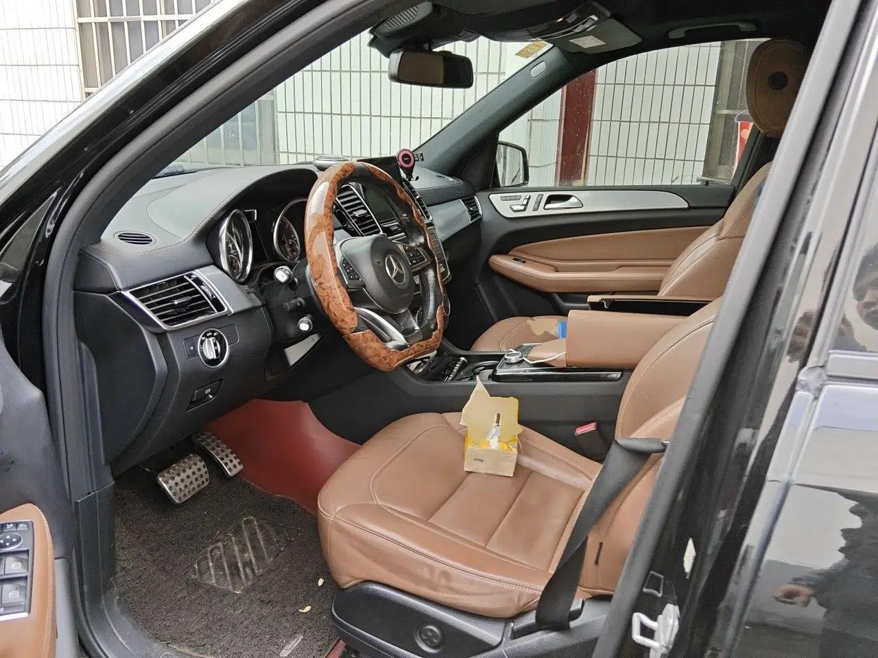 Mercedes-Benz GLE AMG 2017 AMG GLE 43 4MATIC — миниатюра 16
