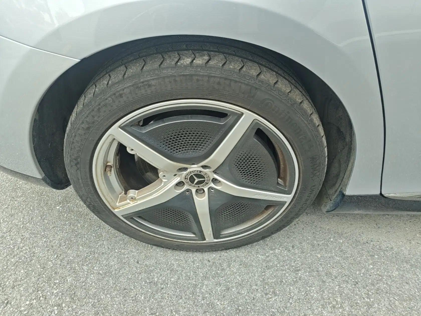 Mercedes-Benz EQE 2022 350 First Edition Special Version — миниатюра 11