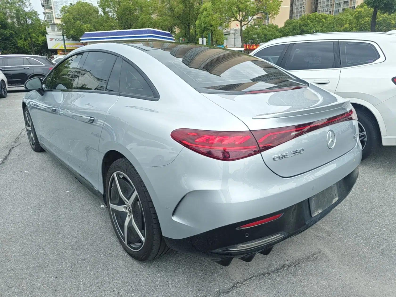 Mercedes-Benz EQE 2022 350 First Edition Special Version — миниатюра 4