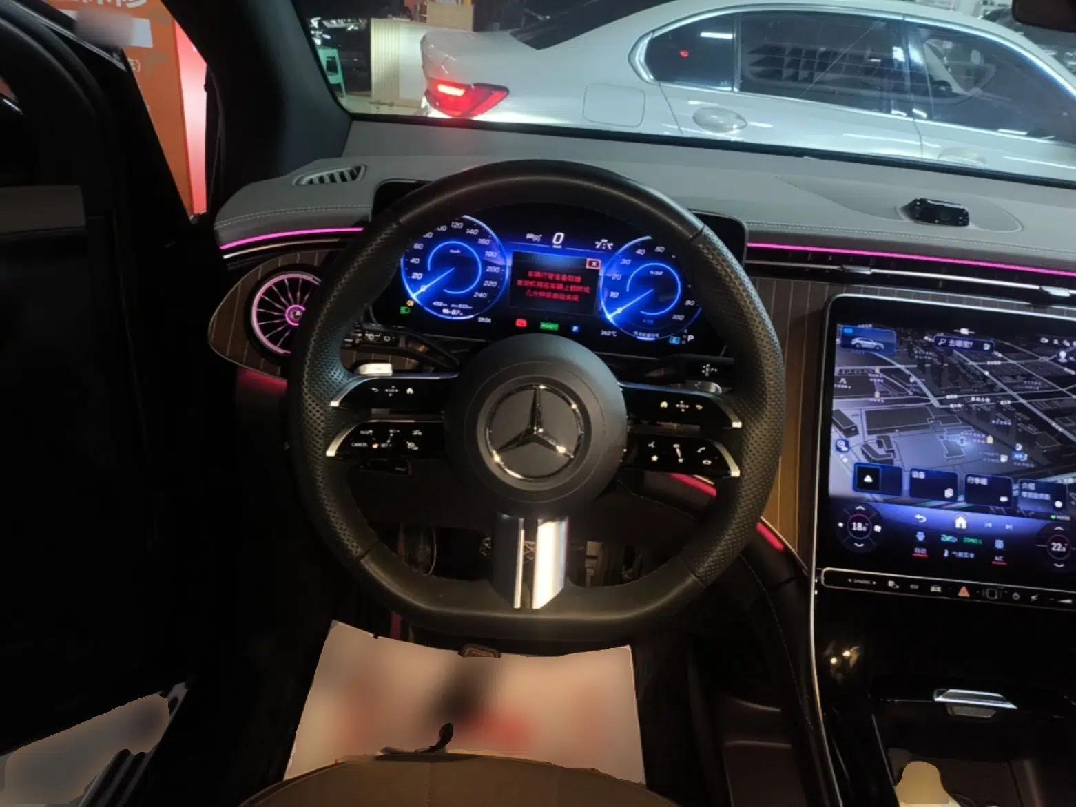 Mercedes-Benz EQE SUV 2024 500 4MATIC Pioneer Edition — миниатюра 18