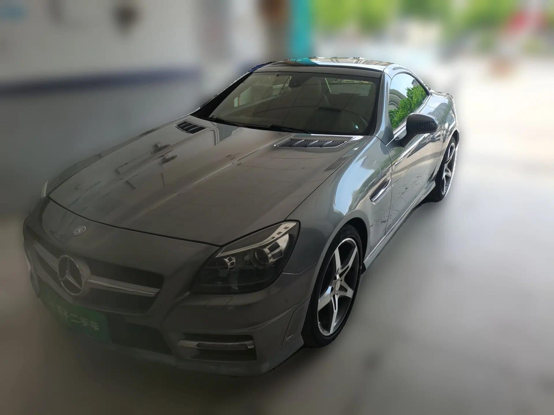 Mercedes-Benz SLK-Class 2011 SLK 200 Luxury Sports Model — миниатюра 1
