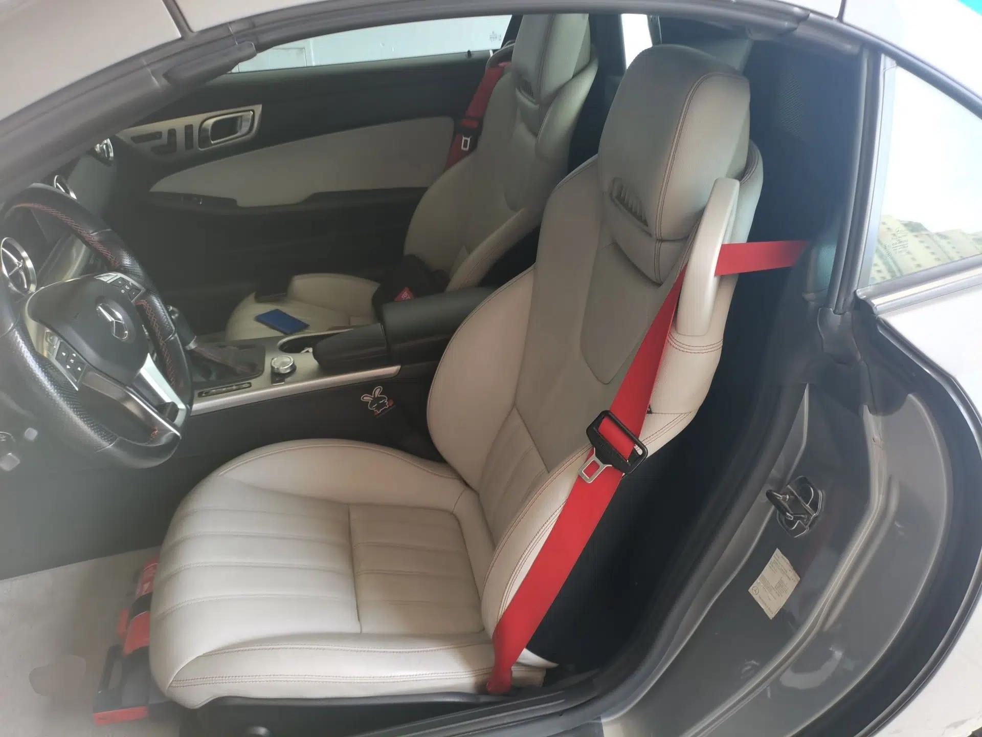 Mercedes-Benz SLK-Class 2011 SLK 200 Luxury Sports Model — миниатюра 17