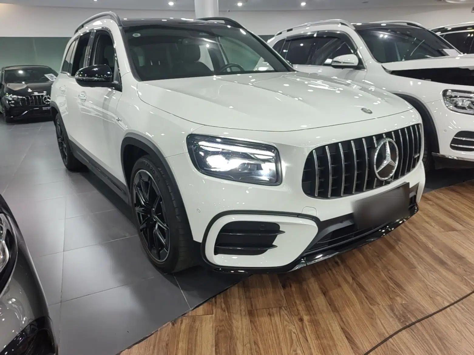 Mercedes-Benz GLB AMG 2024 AMG GLB 35 4MATIC — миниатюра 3
