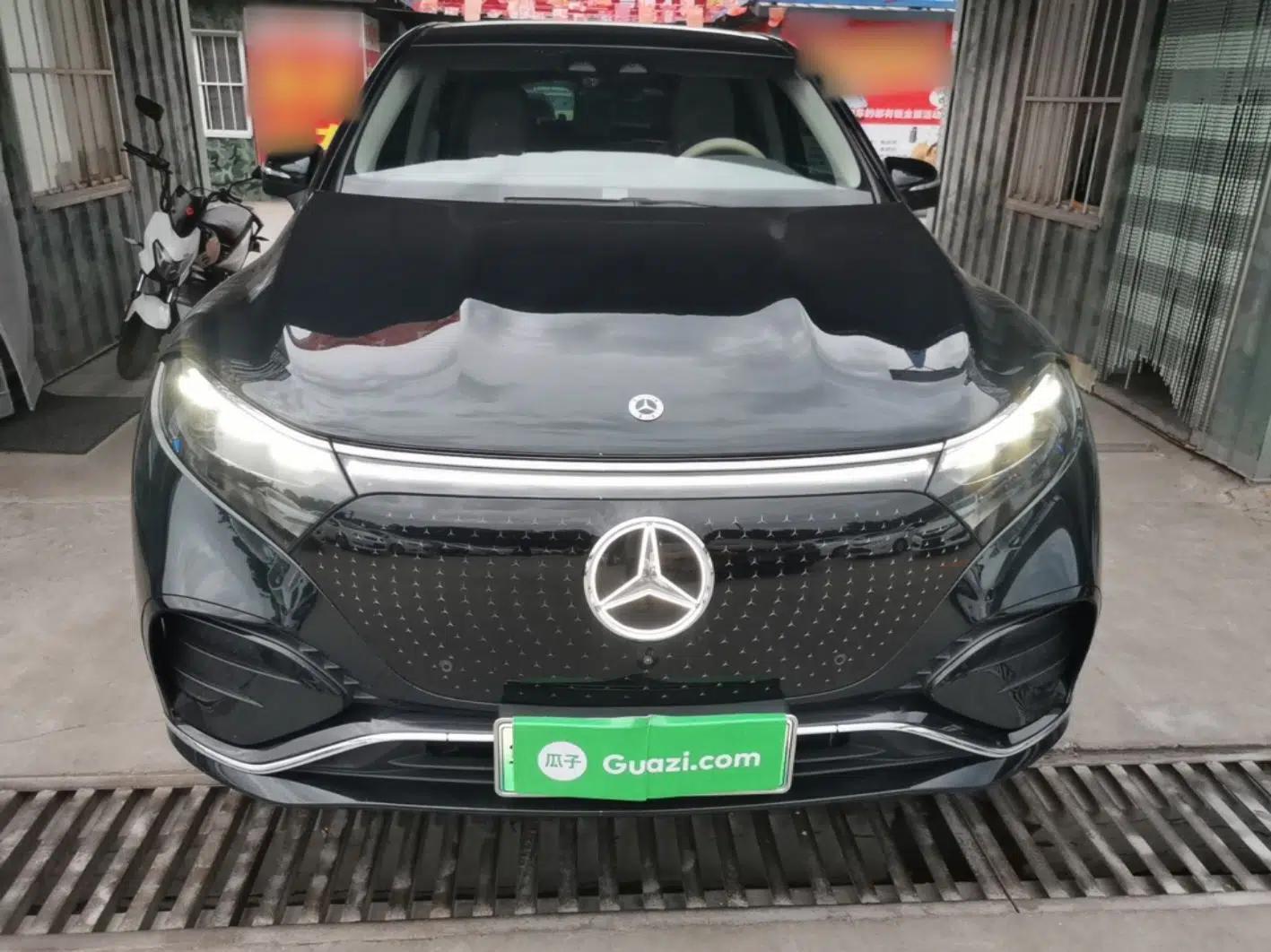Mercedes-Benz EQS SUV 2023 450+ — миниатюра 2
