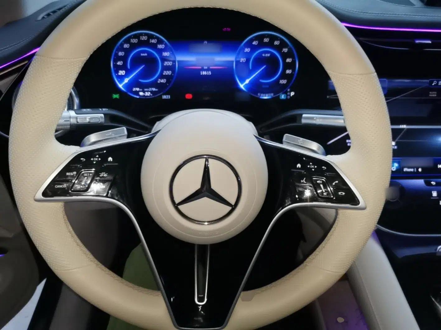 Mercedes-Benz EQS SUV 2023 450+ — миниатюра 13