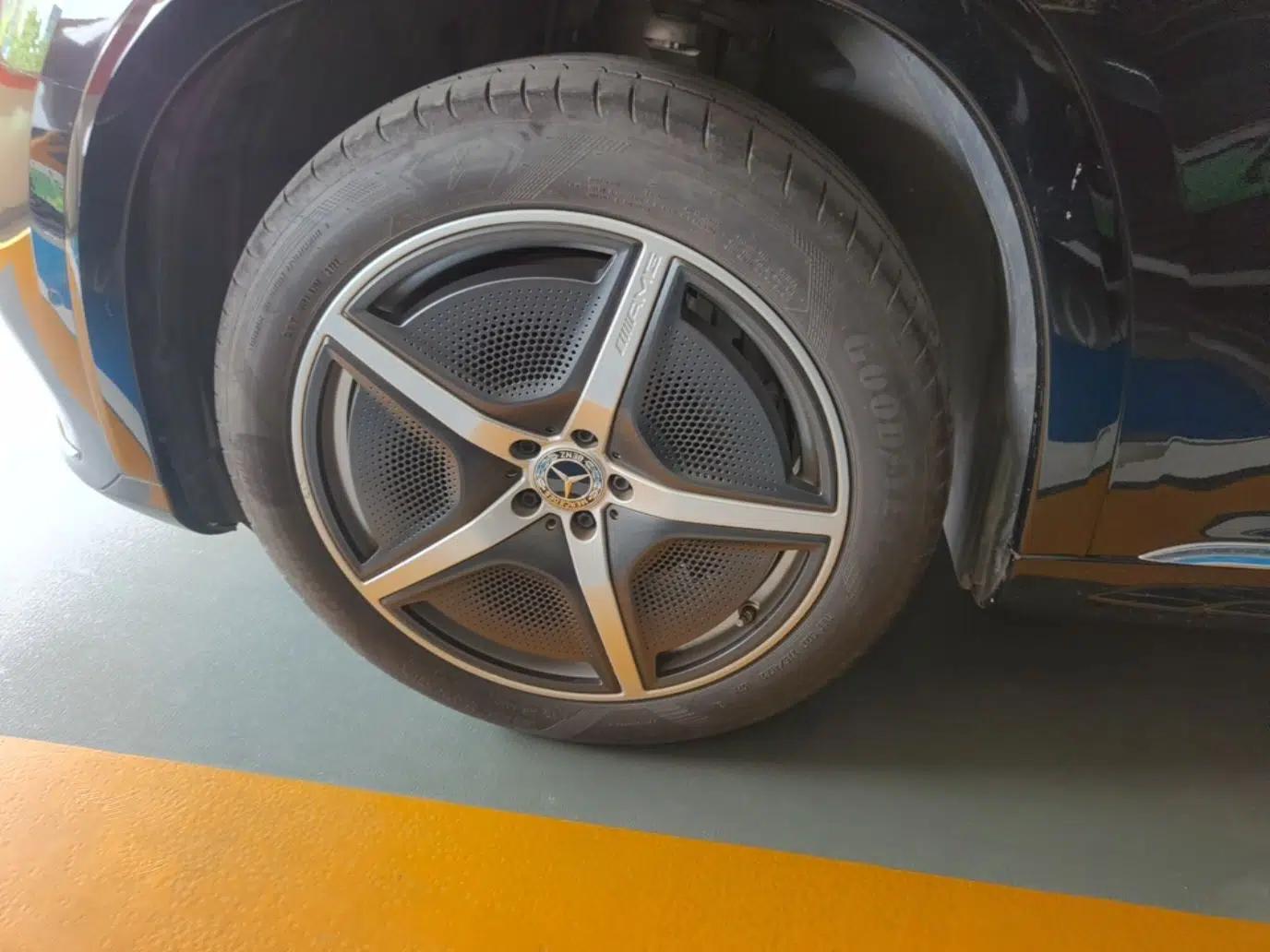 Mercedes-Benz EQS SUV 2023 450 4MATIC Pioneer Edition — миниатюра 15