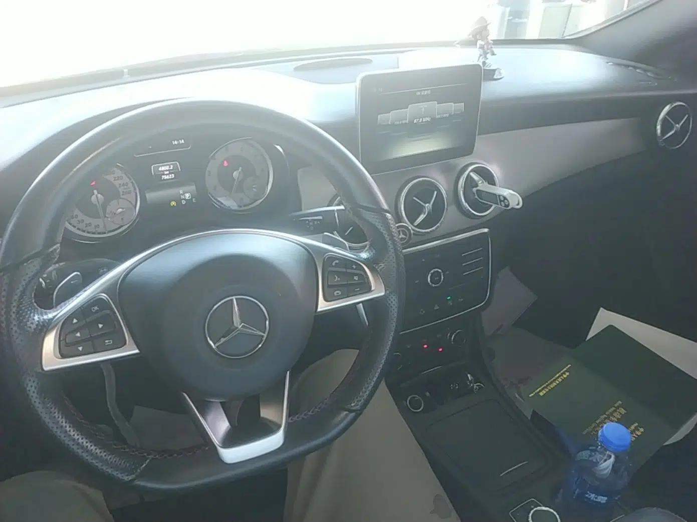 Mercedes-Benz CLA 2015 CLA 220 4MATIC — миниатюра 12