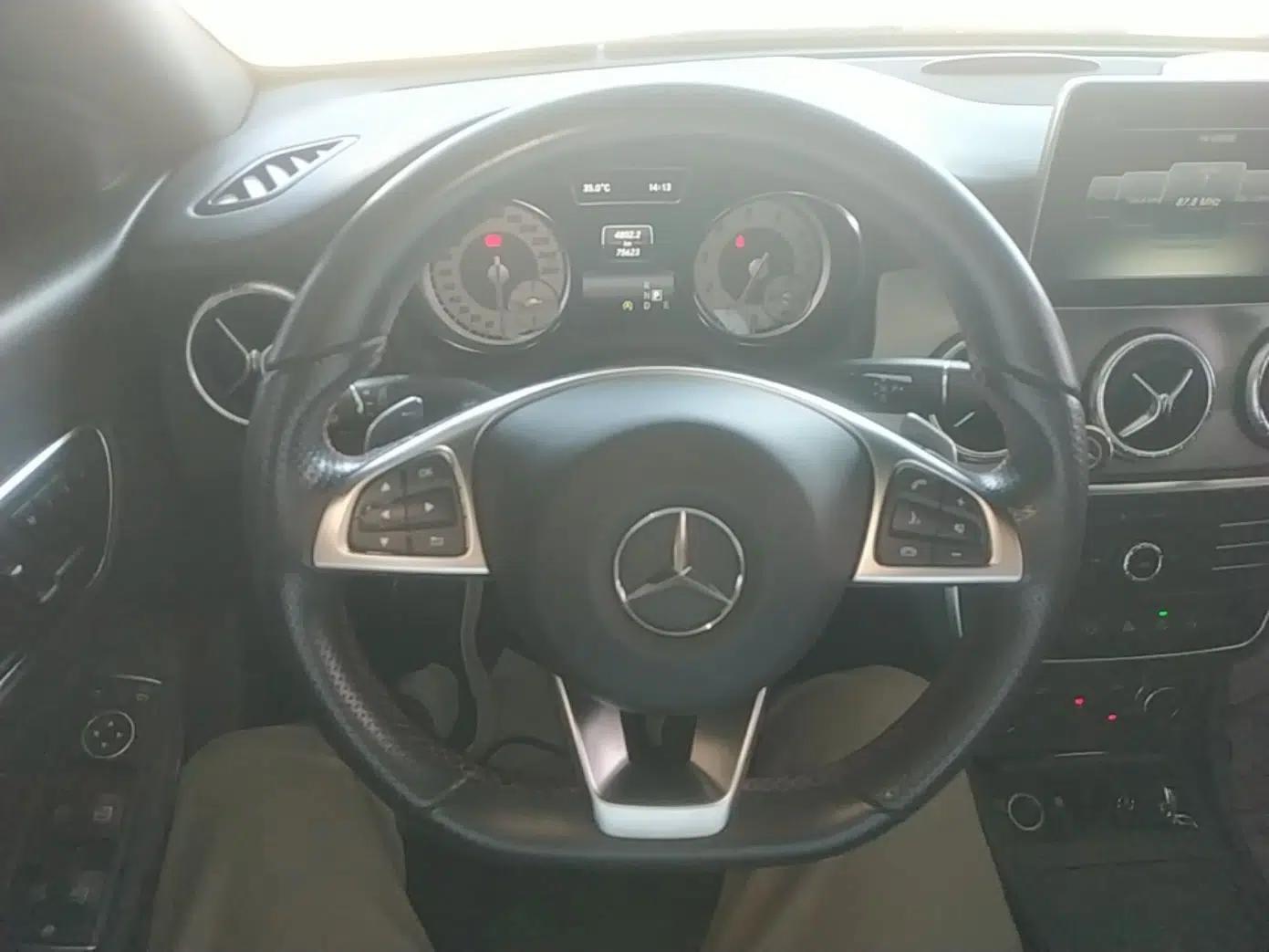 Mercedes-Benz CLA 2015 CLA 220 4MATIC — миниатюра 13