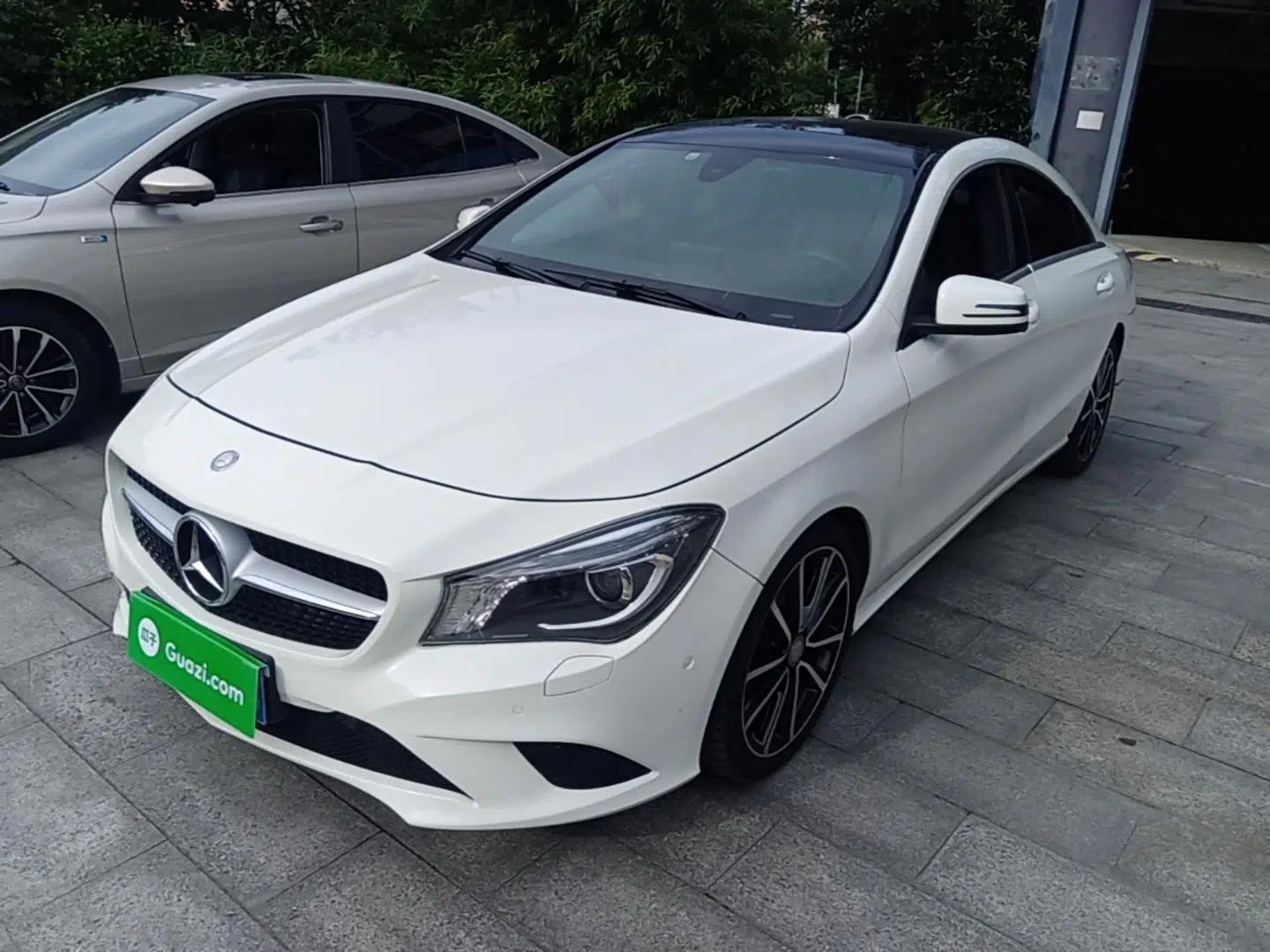 Mercedes-Benz CLA 2016 CLA 200 Style Edition — миниатюра 1
