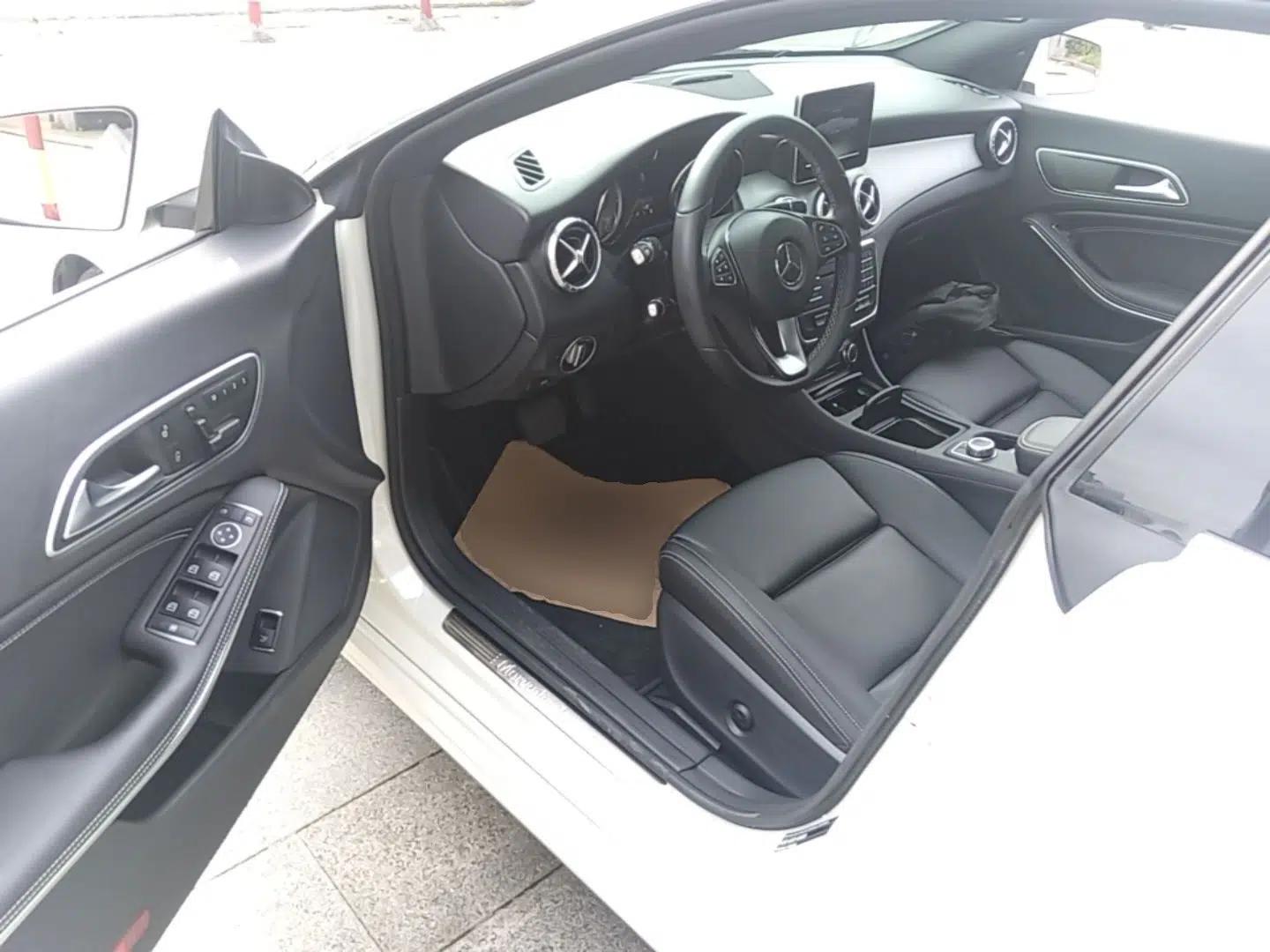Mercedes-Benz CLA 2016 CLA 200 Style Edition — миниатюра 23