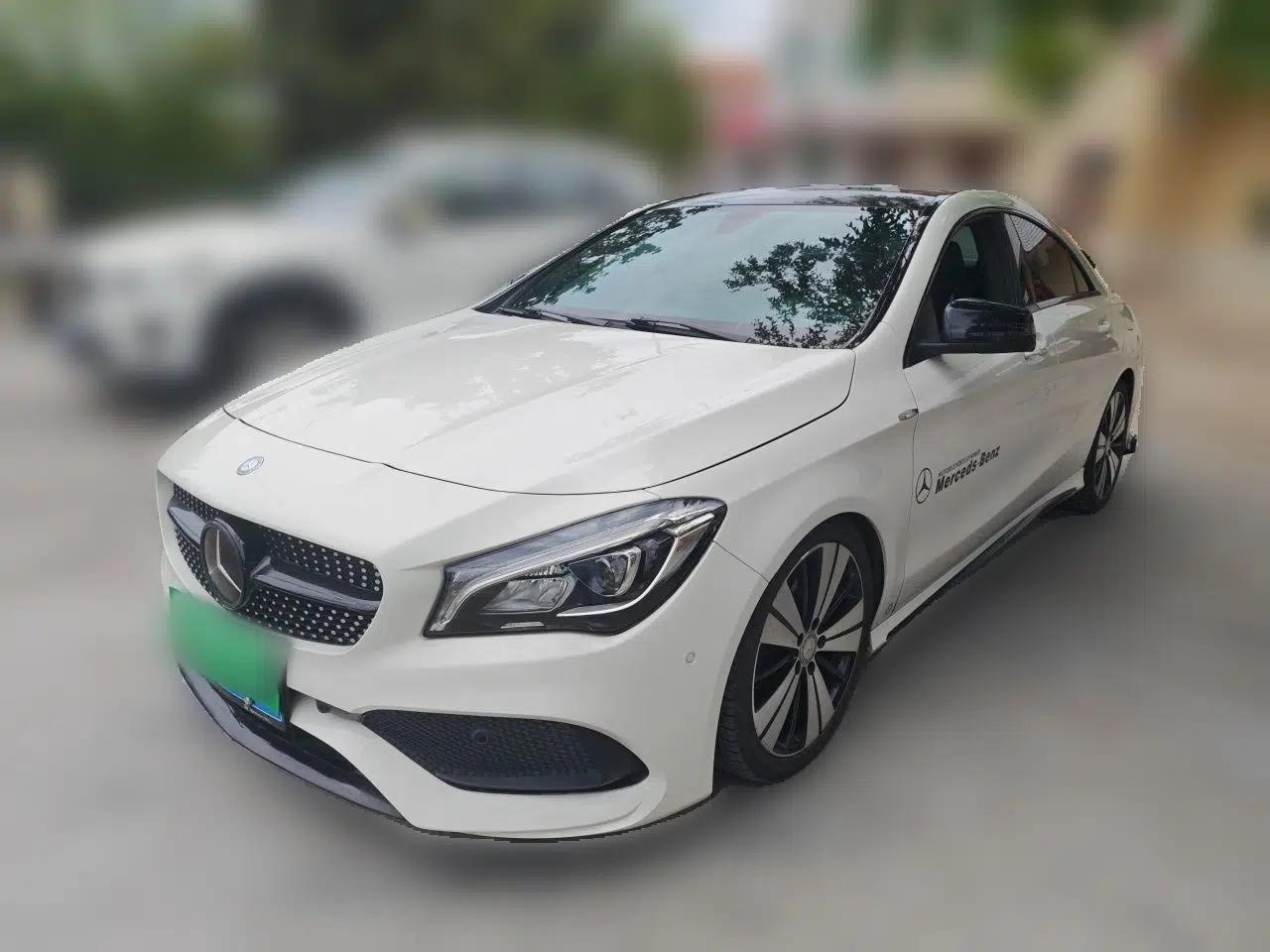 Mercedes-Benz CLA 2016 CLA 200 Style Edition — миниатюра 1