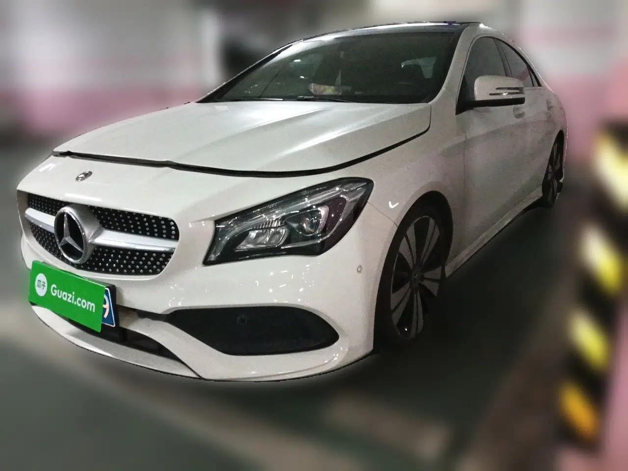 Mercedes-Benz CLA 2017 CLA 200 Style Edition — миниатюра 1