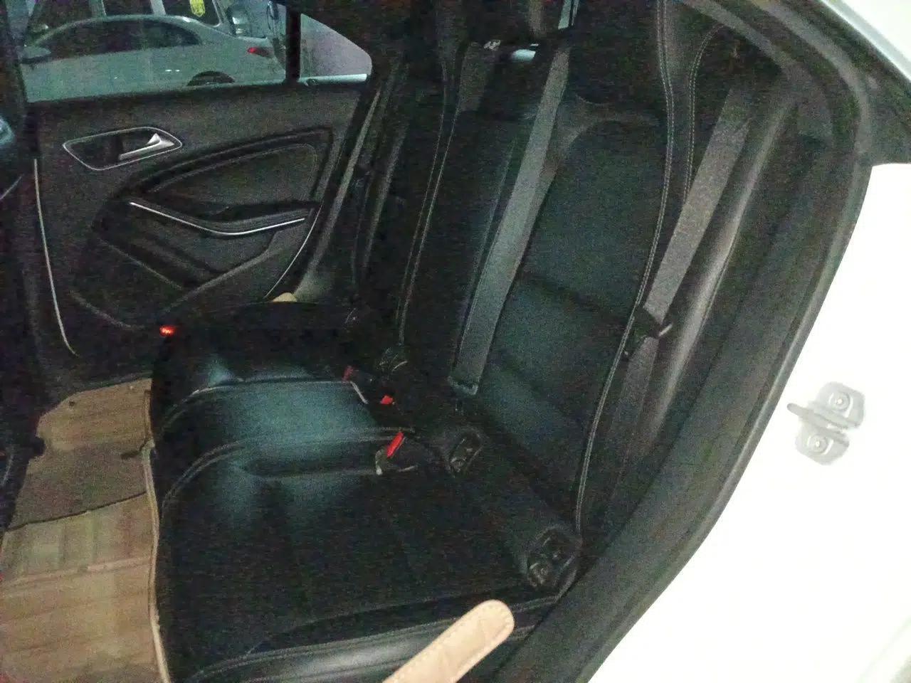 Mercedes-Benz CLA 2017 CLA 200 Style Edition — миниатюра 17