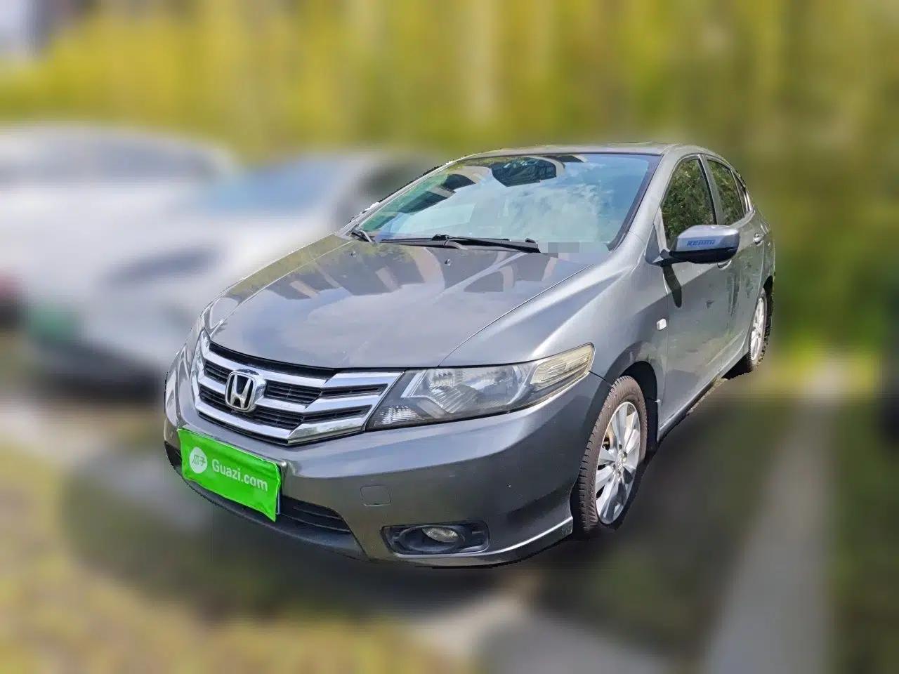 Honda City Classic 2012 1.5L Automatic Elite Edition — миниатюра 1