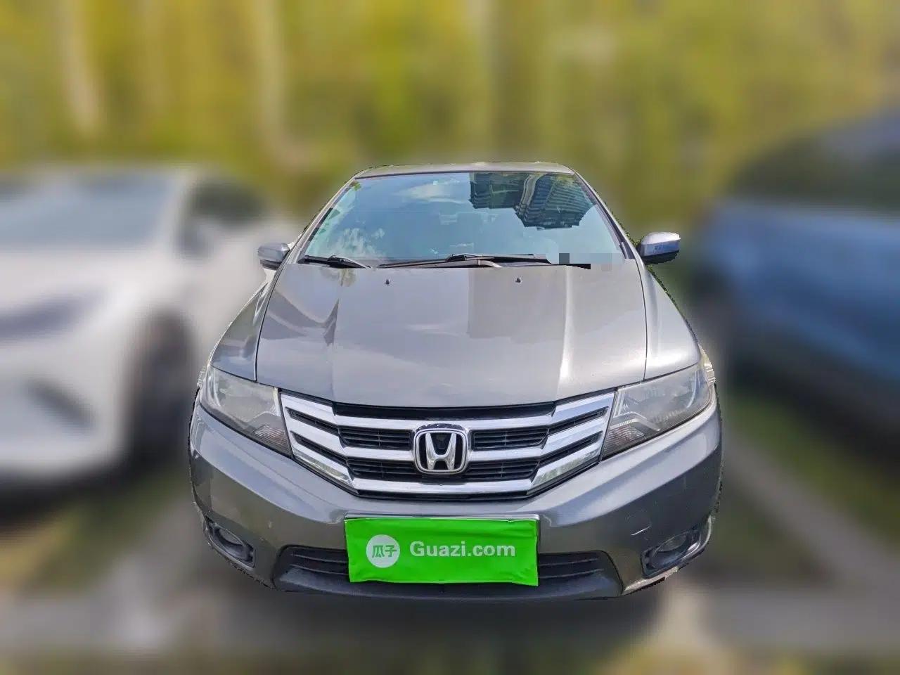 Honda City Classic 2012 1.5L Automatic Elite Edition — миниатюра 2
