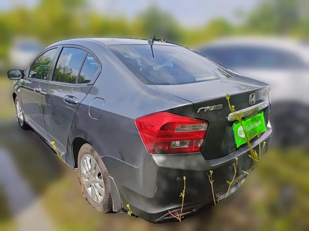 Honda City Classic 2012 1.5L Automatic Elite Edition — миниатюра 4